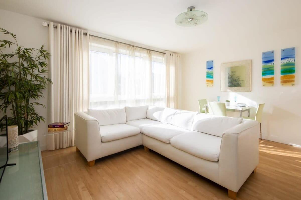 Sunny & Modern Near The Beach & Village W Parking East Wittering Eksteriør billede