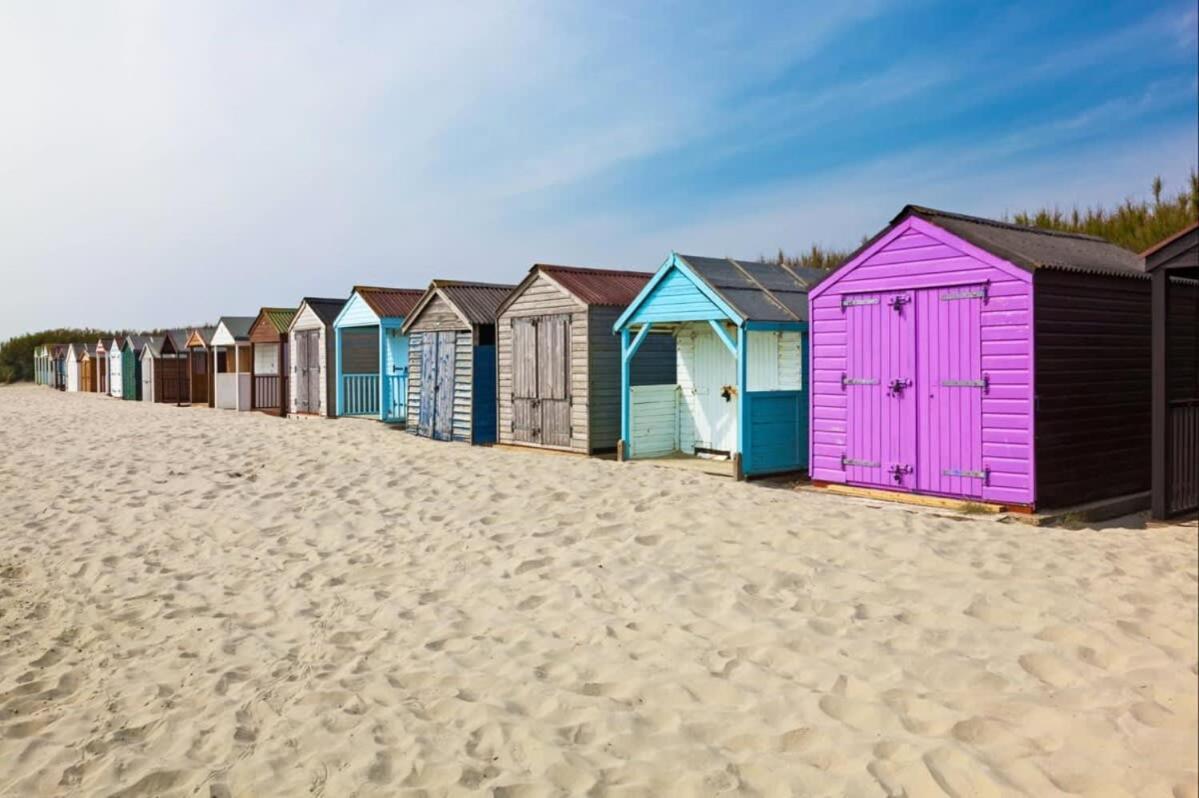 Sunny & Modern Near The Beach & Village W Parking East Wittering Eksteriør billede